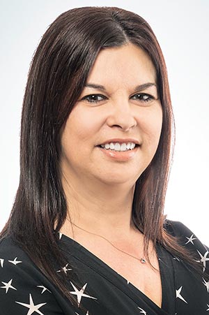 Cathy Bouchard Adjointe juridique - Cathy Bouchard