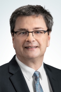 Alain Rheault Associe Certification CPA auditeur Assurance CPA auditor 200x300 - Alain Rheault