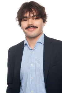1AC0909 Pour Facebook 200x300 - Jasper Köszegi-Bertrand
