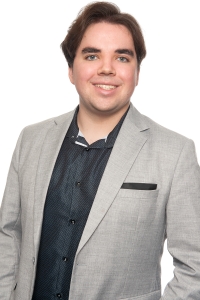 1AC0956 Pour Facebook 200x300 - Julien Dorais